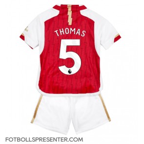Arsenal Thomas Partey #5 Hemmatröja Barn 2023-24 Kortärmad (+ korta byxor)